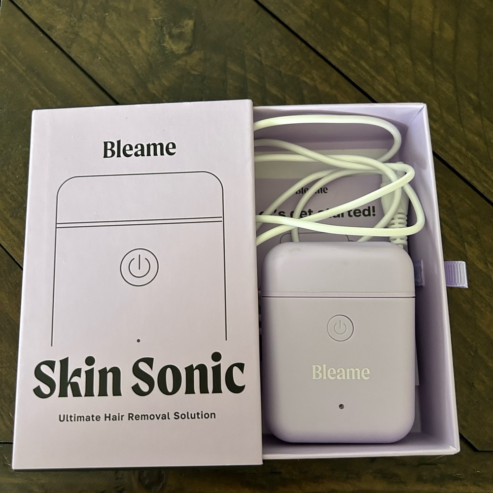 NIB Bleam Skin Sonic Hair Removal Device